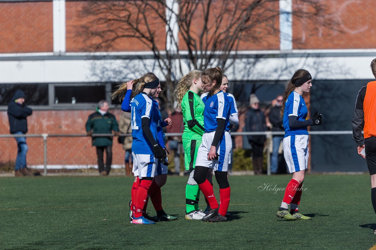 Bild 447 - B-Juniorinnen Halbfinale SVHU - Holstein Kiel : Ergebnis: 3:0